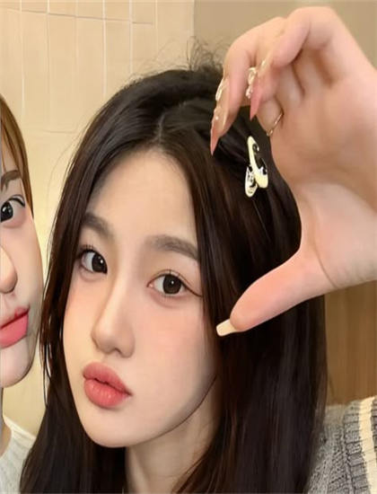 小巷人家全集免费观看_乡村爱情九免费观看_初尝人妻滑进去了莹莹视频